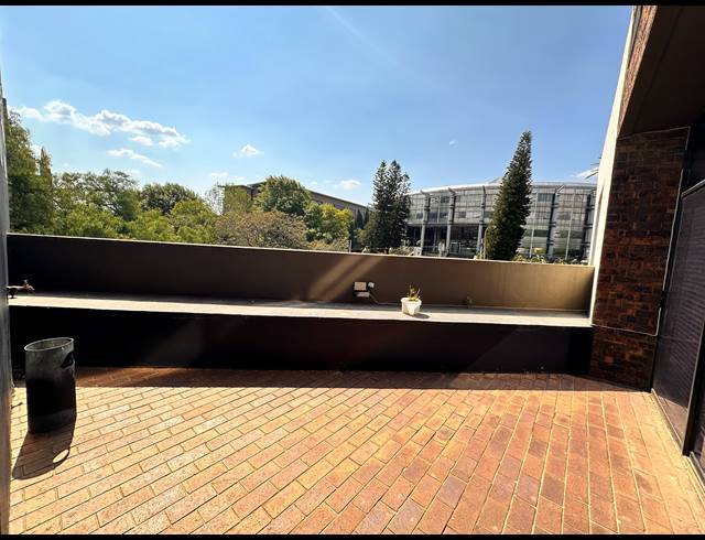 949M² OFFICE TO LET IN PARKTOWN